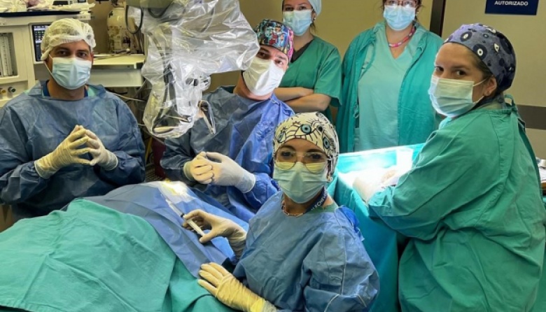 Salúd Pública: Salvan el ojo de un marplatense gracias a un transplante de córnea