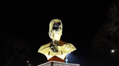 Agresiones a monumento de Eva Perón y editorial del peronismo articulado
