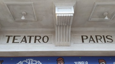 El Teatro París festejó los 90 con música y obras de arte