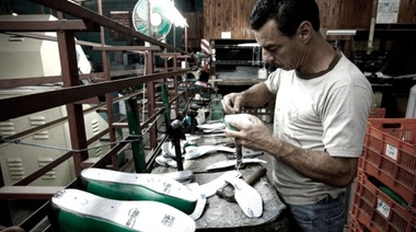 Apoyo para pymes y monotributistas con fuerte caída de ingresos