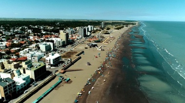 Monte Hermoso: para el intendente las mejores playas de Argentina están "de Necochea para abajo"