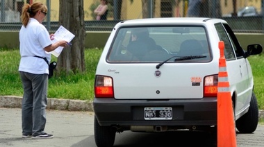 Licencia de conducir: comienzan los cursos de manejo obligatorios para principiantes