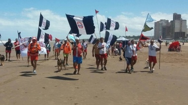 Movilización conjunta de guardavidas de toda la costa hoy a las 20hs: en Necochea desde la rambla