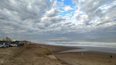 Otra cosa: lunes con chance de lluvia y máxima de 20º