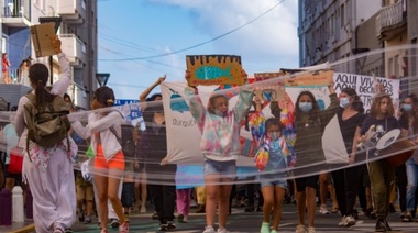 Nueva protesta local contra el ingreso de petroleras en el mar
