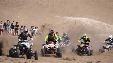 Se realizará el mayo una competencia de cuatriciclos y motos sobre la arena de Costa Bonita