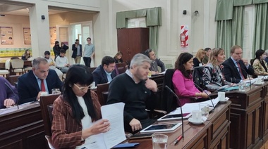 Concejales del Frente de Todos local explicaron sus dos proyectos presentados "sobre tablas" en la sesión