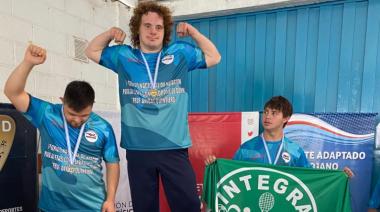 Natación Adaptada: El equipo local participó en un torneo en La Rioja