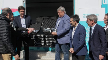 La Agencia de Seguridad Vial entregó Alcoholímetros al Ministerio de Transporte