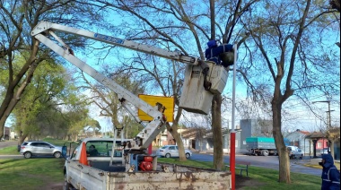 El municipio destacó la recomposición de luminarias en el barrio Capuchinos