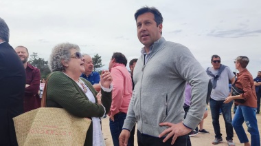 "Inaugurar un jardín es una fábrica de futuro"