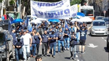 Con diversos reclamos, trabajadores de URGARA y de la FEMPINRA hacen paro y se movilizaron en Ciudad de Buenos Aires