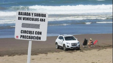 ¿En qué zona permiten circular vehículos en la playa?