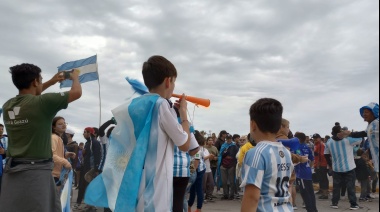Festejos por el triunfo y pase a octavos en primer lugar : Se viene Australia