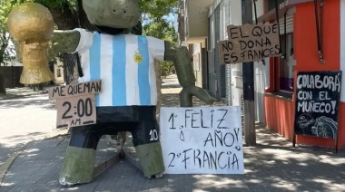 Galería de fotos: Todo preparado en La Plata para la quema de los muñecos
