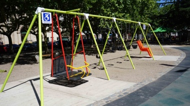 El Área de Discapacidad pidió el cuidado y uso correcto de los juegos en la Plaza Dardo Rocha