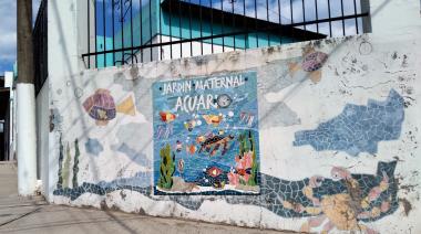 En el acto de escrituración de viviendas, el Jardín Acuario concretó su regularización dominial