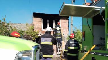 Una madre con sus hijos perdió todo en un incendio y solicita ayuda a la comunidad