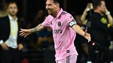 Messi de tiro libre, le dio el triunfo a Inter Miami en el descuento