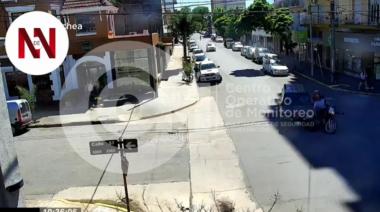 Nadie frena en las esquinas: Se conoció el video del choque en 57 y64