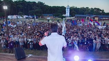 Arturo Rojas le dio la bienvenida a miles de jóvenes que participan del Campamento Nacional de Scouts