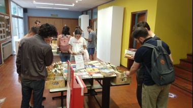 Encontrá tu próxima lectura en la Suelta de Libros de Otoño del Centro Cultural Necochea