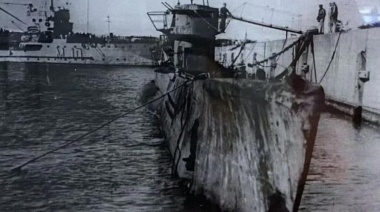 ¿Quién ordenó tirar escombros sobre el submarino nazi hundido cerca de Necochea?