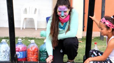 San Cayetano da la bienvenida al programa 'Jugando en los Barrios': Diversión garantizada