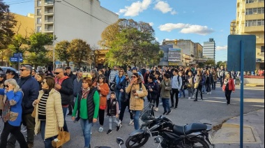 La Educación no se toca: Multitudinaria marcha en defensa de las Universidades Públicas