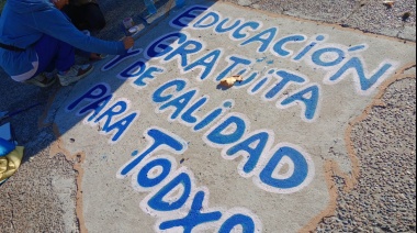 La Educación no se toca: Multitudinaria marcha en defensa de las Universidades Públicas