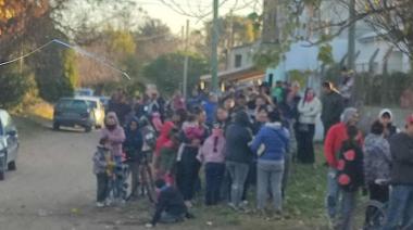 Verdulero solidario: "Vi dos cuadras de cola, me sorprendió la cantidad de gente necesitada"