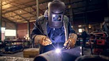Búsqueda laboral en Necochea: Oportunidad para oficial soldador