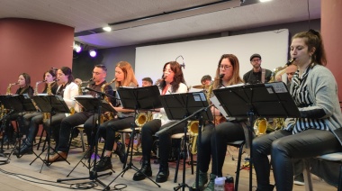 Éxito rotundo en el Concierto de la Independencia de la Senior Big Band en Necochea