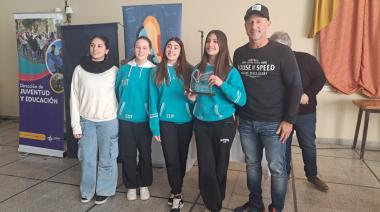 En Lobería estudiantes presentaron un proyecto de "inhibidor de arranque" para conductores alcoholizados