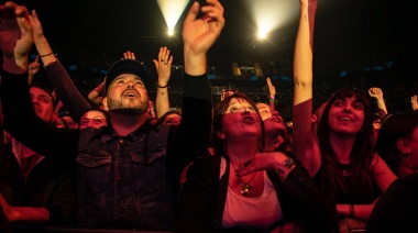 El Plan de la Mariposa desató la magia en el Movistar Arena ante 15 mil personas