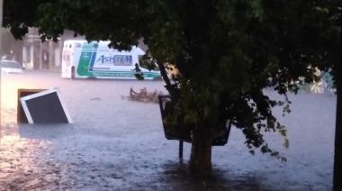 Fuerte tormenta inundó Balcarce: se registraron más de 140 mm de lluvia y granizo de gran tamaño