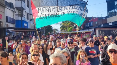 ¿Qué se exigió y reclamó en la multidinaria Marcha Federal del Orgullo Antifascista y Antirracista en Necochea?