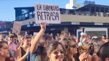 ¿Qué se exigió y reclamó en la multidinaria Marcha Federal del Orgullo Antifascista y Antirracista en Necochea?