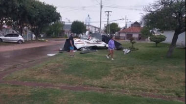 Fuerte temporal azotó Necochea y Quequén: destrozos, corte de luz y suspensión de eventos