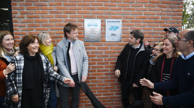 Kicillof en Olavarría y Azul: viviendas, obras y advertencias sobre los despidos de Milei