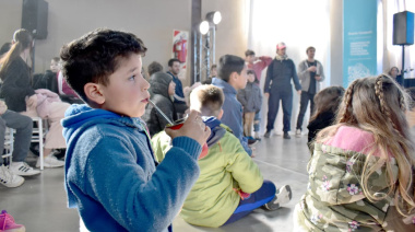 Puerto Quequén celebró el Día de las Infancias con shows, música y un SUM lleno de familias