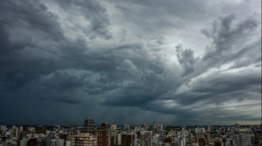 Precaución en Necochea: SMN lanza alerta amarilla por tormentas fuertes