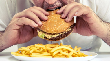 Casi 1 de cada 5 trabajadores en Argentina no llega a comer bien, advierte la UCA