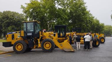 Rojas presentó nuevas máquinas para reforzar el trabajo del EMSUR