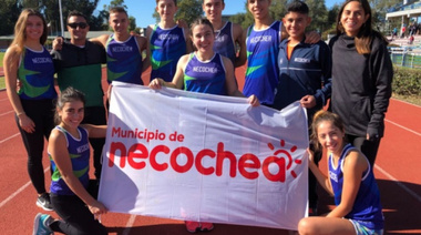 Los jóvenes deportistas locales compiten en Mar del Plata