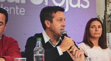 Los primeros nombres que se mencionan para el próximo gabinete de Arturo Rojas
