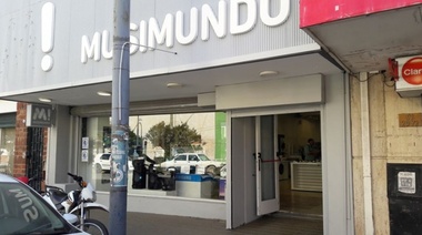 Reapertura de Musimundo en Necochea: “Cuando surgió esta oportunidad los chicos estaban super contentos de tener el trabajo nuevamente”