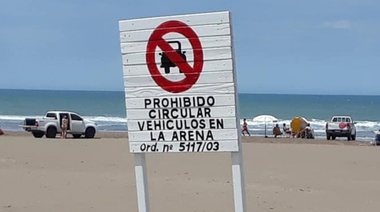 Continúa la polémica por las playas locales: denuncian Tránsito permite que los vehículos bajen a la playa