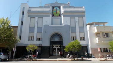 La Municipalidad anunció que pagaron el 65% de los sueldos excluyendo a funcionarios y concejales