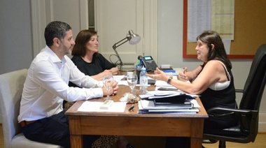 López Rodríguez y Biar se reunieron con la ministra Teresa García: “La Provincia y varios municipios sufrieron los descalabros de Vidal”
